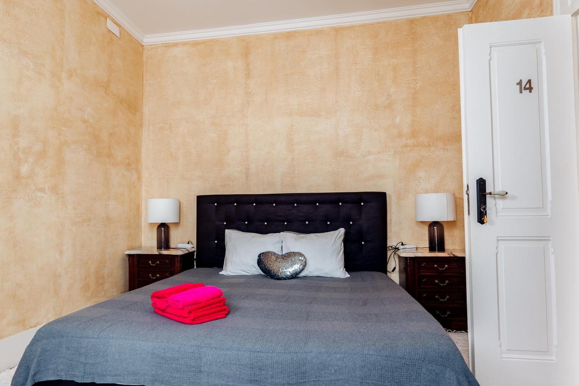 Residencial Real Guest House Azenhas do Mar Room photo