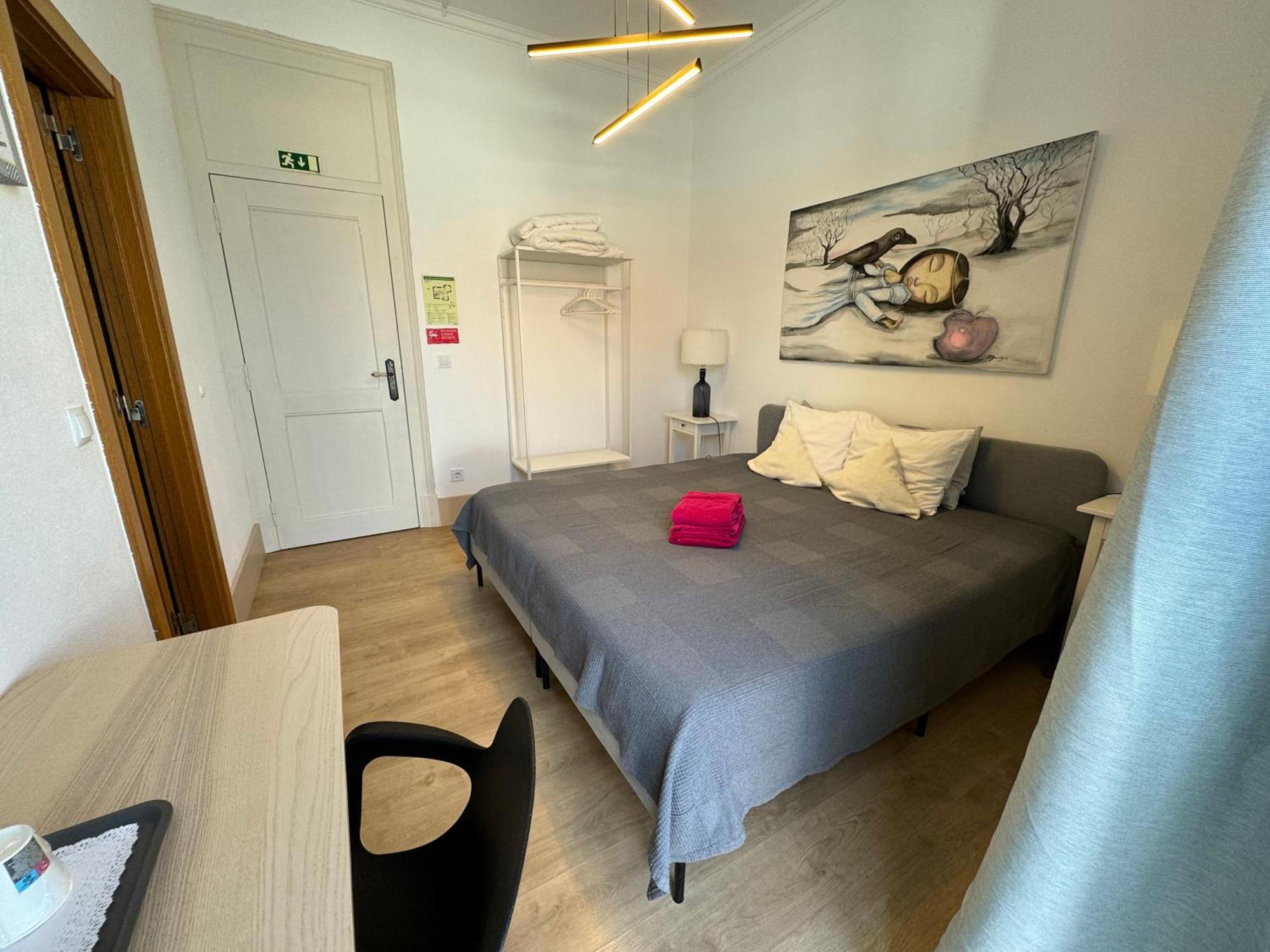 Residencial Real Guest House Azenhas do Mar Room photo