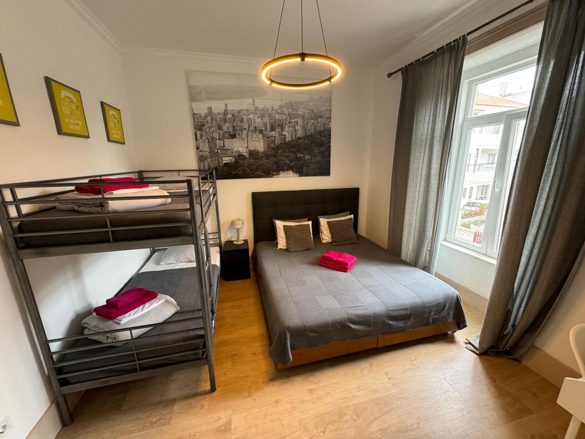 Residencial Real Guest House Azenhas do Mar Room photo